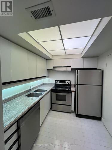 Kitchen - Ph5 - 65 Scadding Avenue, Toronto, ON - Indoor Photo Showing Kitchen With Double Sink