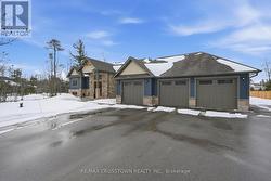 2055 ELANA DRIVE Severn, ON L3V 0C1