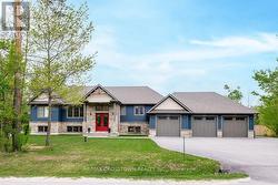 2055 ELANA DRIVE Severn, ON L3V 0C1