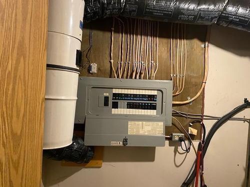 95 Crestview Drive, Onanole, MB - Indoor Photo Showing Basement