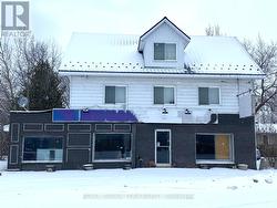 2 MOHNS AVENUE Petawawa, ON K8H 2G4