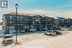 106 LOMOND Lane  Kitchener, ON N2R 0T6