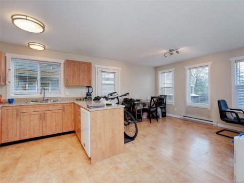2099 Maple Ave South, Sooke, BC 