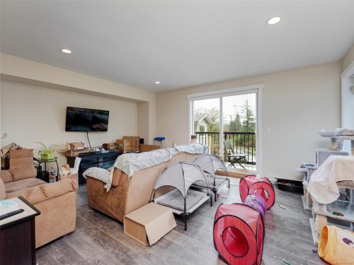 2099 Maple Ave South, Sooke, BC 