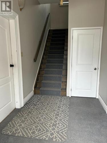 166 Collier Street, Barrie, ON - Indoor Photo Showing Other Room
