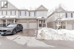 55 - 50 PINNACLE DRIVE  Kitchener, ON N2P 0H8