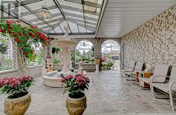 452 WOODBRIDGE AVENUE Vaughan, ON L4L 2T4