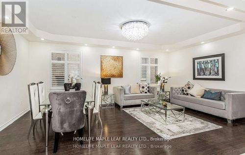 11 CLOVERHAVEN ROAD  Brampton, ON L6P 4E4