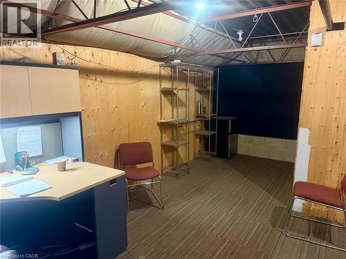 Office and more storage - Brampton, Ontario 