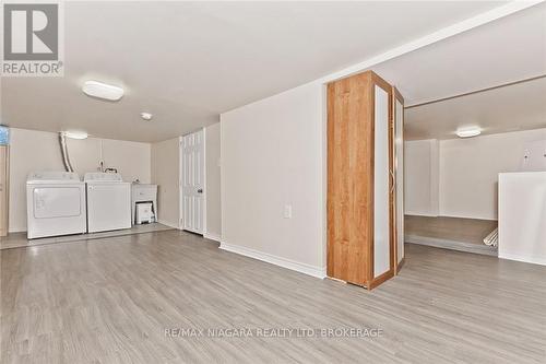 144 Burgar Street, Welland (Welland Downtown), ON - Indoor Photo Showing Laundry Room