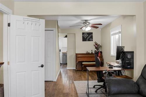 374 Martin Ave, Winnipeg, MB 