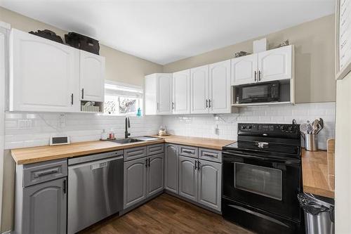 374 Martin Ave, Winnipeg, MB 