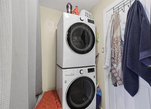 374 Martin Ave, Winnipeg, MB 