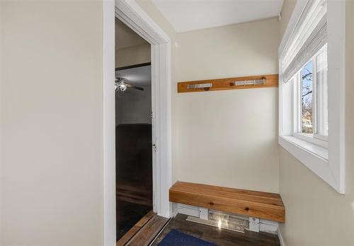 374 Martin Ave, Winnipeg, MB 