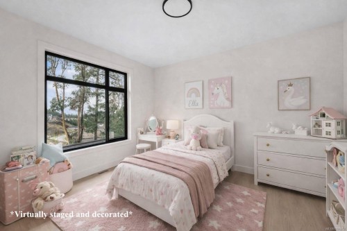 1203 Viewtop Rd, Duncan, BC - Indoor Photo Showing Bedroom