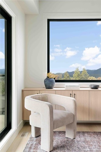 1201 Viewtop Rd, Duncan, BC - Indoor