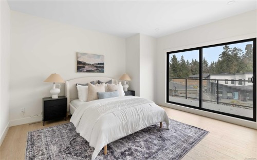 1201 Viewtop Rd, Duncan, BC - Indoor Photo Showing Bedroom