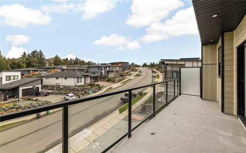 1201 Viewtop Rd, Duncan, BC - Outdoor With Exterior