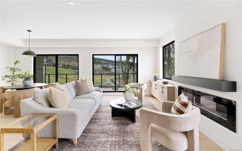 1201 Viewtop Rd, Duncan, BC - Indoor Photo Showing Living Room With Fireplace