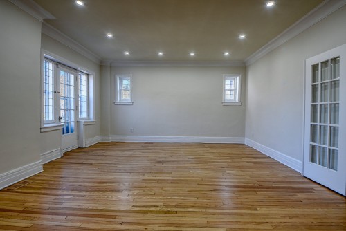 Salon - 5786 Av. Déom, Montréal (Côte-Des-Neiges/Notre-Dame-De-Grâce), QC - Indoor Photo Showing Other Room