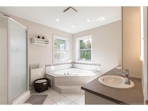 106 Royal Oaks Blvd, Moncton, NB 