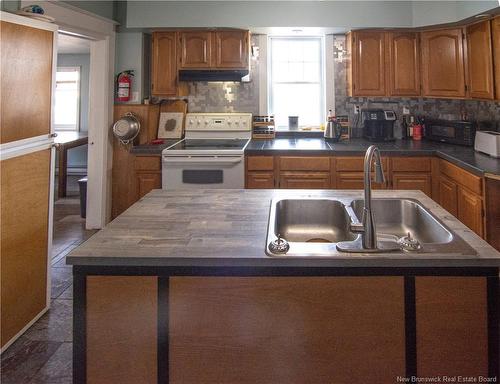 17 Chapman St, Moncton, NB 