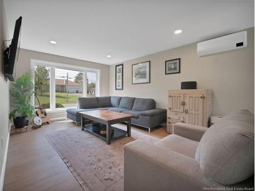 195 Chartersville Rd, Dieppe, NB 