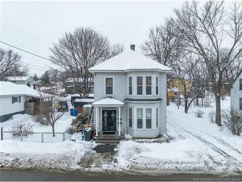 204 Duke ST  Miramichi, NB E1N 1J1