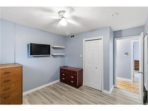 23 Flint Crt, Moncton, NB 