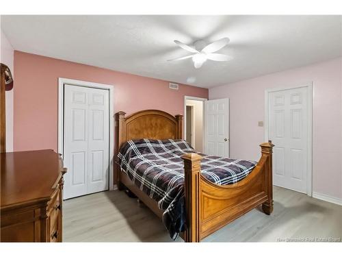 23 Flint Crt, Moncton, NB 