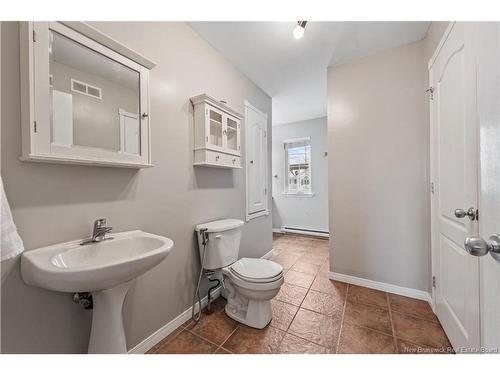 37 Stoneham Dr, Moncton, NB 