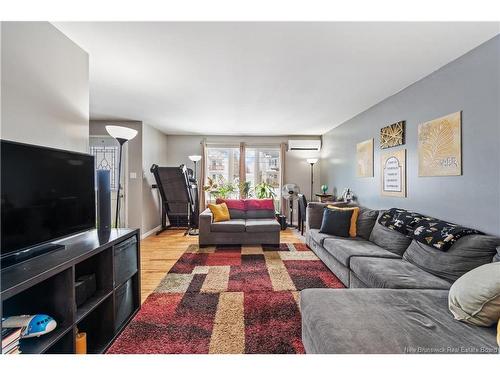 37 Stoneham Dr, Moncton, NB 