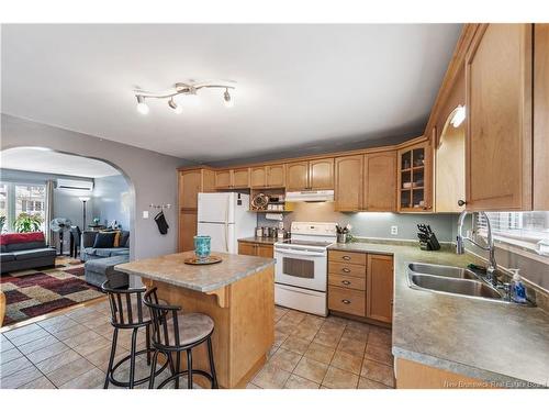 37 Stoneham Dr, Moncton, NB 