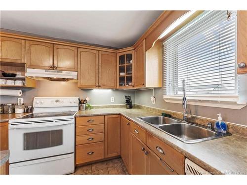 37 Stoneham Dr, Moncton, NB 