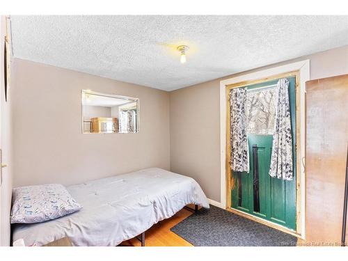 38 Chestnut St, Minto, NB 