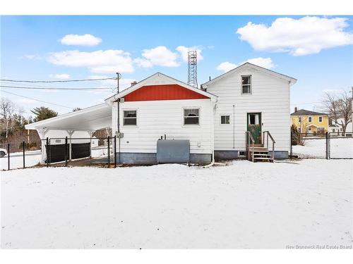 38 Chestnut St, Minto, NB 