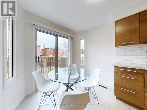 3279 Pilcom Crescent, Mississauga, ON - Indoor Photo Showing Dining Room