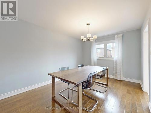 3279 Pilcom Crescent, Mississauga, ON - Indoor Photo Showing Dining Room