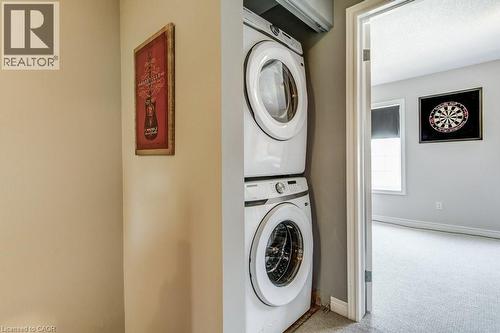 4262 Ingram Common, Burlington, ON - Indoor Photo Showing Laundry Room