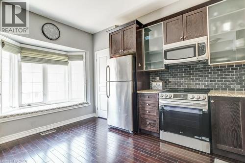 4262 Ingram Common, Burlington, ON - Indoor Photo Showing Kitchen With Stainless Steel Kitchen