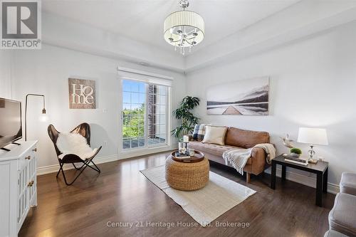 404 - 1440 GORDON STREET  Guelph (Pineridge/Westminster Woods), ON N1L 1C8