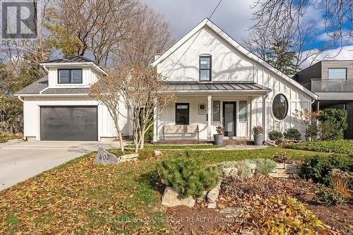 403 SMITH AVENUE  Burlington, ON L7R 2T9