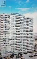 806 - 400 WEBB DRIVE  Mississauga, ON L5B 3Z7