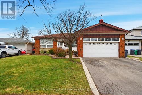 652 Eversley Drive, Mississauga, ON - Outdoor With Facade