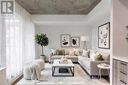 726 - 560 KING STREET W Toronto, ON M5V 1M3