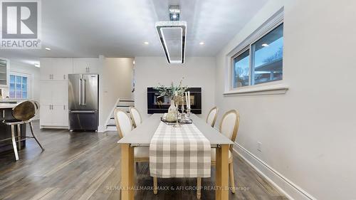 42 Devins Drive, Aurora, ON - Indoor Photo Showing Dining Room