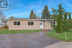 52 CORNER BROOK TRAIL Innisfil, ON L9S 1N6