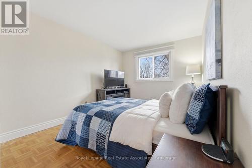 3244 Mainsail Crescent, Mississauga, ON - Indoor Photo Showing Bedroom