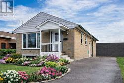 41 WISHING WELL DRIVE Toronto, ON M1T 1H9