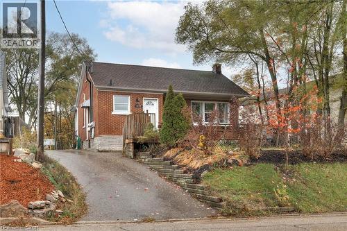 839 STIRLING Avenue S  Kitchener, ON N2L 2M6